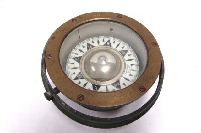 NAUTICAL COMPASS OBSERVATOR 1745: OBSERVATOR COMPASS. 3.5" TALL, 6.5" WIDE. (4" DIAL).