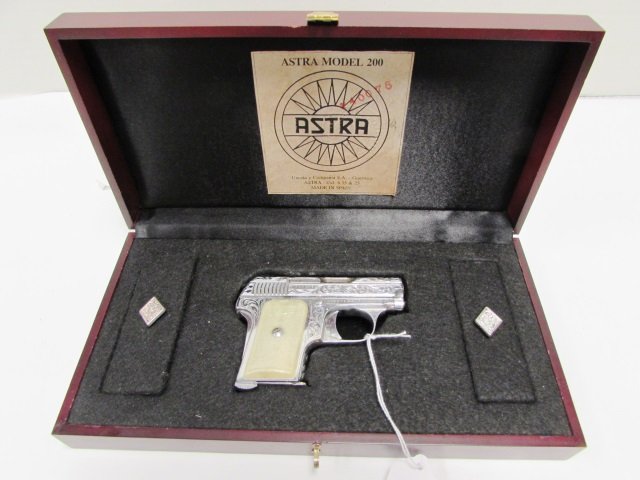 ASTRA 200 FACTORY ENGRAVED PISTOL 6.35 25 CAL BOX: 25 CAL FULLY ENGRAVED WITH ORIGINAL BOX MODEL 200 HAS EXTRA MAG AND CLEANING KIT