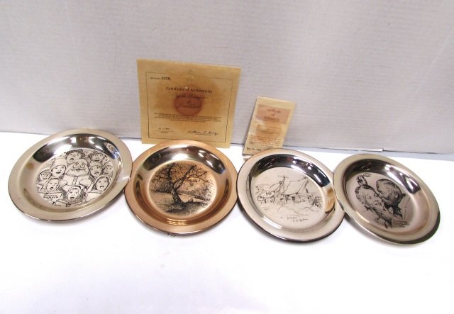 4 STERLING SILVER PLATES 24.4 OZ T ROCKWELL XMAS: 4 LIMITED EDITION STERLING SILVER 8" PLATES. 1971 A.Y. JACKSON WITH COA; 1972 ALONG THE BRANDYWINE - JAMES WYETH WITH COA; 1971 NORMAN ROCKWELL; 1972 NORMAN ROCKWELL - THE CAROLERS.