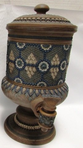 DOULTON LAMBETH STONEWARE LIQUOR BARREL CELLARETTE: 13 1/2" TALL WITH SPOUT / SPICKET. MINOR CHIPS AND 1 LID HAS STRESS CRACK