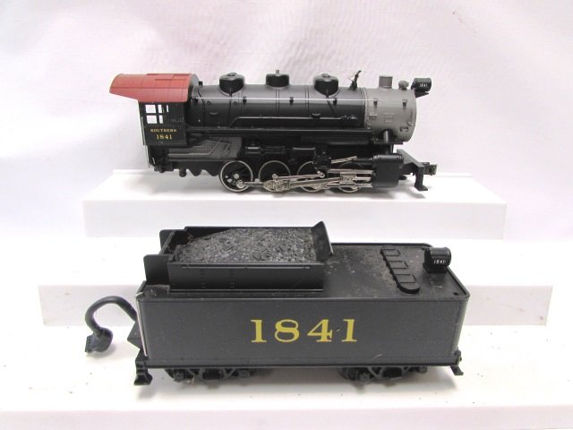 TRAIN ENGINE & TENDER 1841 MTH: MTH 1841 ENGINE & TENDER. ENGINE 10.5" LONG.