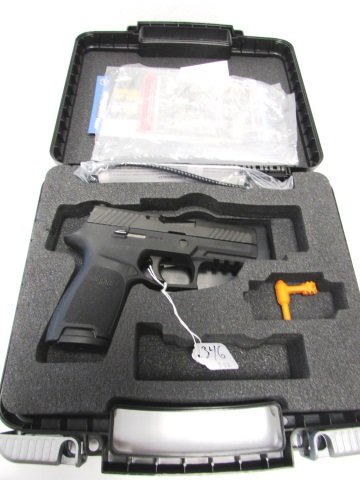 SIG SAUER P320 9mm PISTOL NIB NIGHT SIGHTS: SIG ARMS 9mm COMPACT MEDIUM HAND GUN. 3.75" BARREL, DOVETAIL NIGHT SIGHTS, INCLUDES CASE & PAPERS. APPEARS NEW IN BOX. (58A031655)