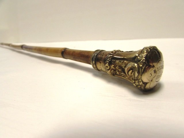 BAMBOO GOLD CANE WALKING STICK ANTIQUE SWAGGER: 1864 BAMBOO WALKING CANE / SWAGGER STICK w/ ROLLED GOLD PLATE HANDLE. ENGRAVED "J P YERKES". 33.75" TALL.