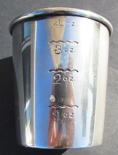GORHAM STERLING SILVER MEASURING CUP BARWARE SHOT: GORHAM STERLING SILVER JIGGER / MEASURING CUP / SHOT GLASS. 2.5" TALL, 2 3/8" WIDE. 39.7 GRAMS. (SHIPPING FOR THIS ITEM, WITH INSURANCE IS $8).