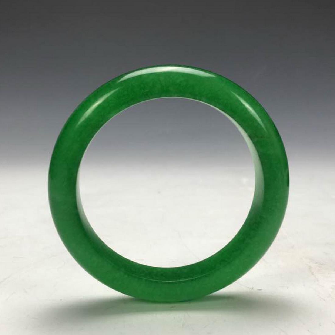 AN ESTATE CHINESE BANGLE (1 of 2)