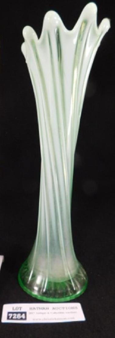 OPALESCENT VASE SWIRL 1800'S VICTORIAN ANTIQUE: Thank you for attending HATMAN AUCTIONS! This auction features early and rare Victorian Glass as well as modern collectible glass in the later lots of this auction. We will be uploading FIVE HUNDRED L