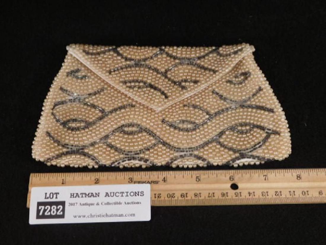 PURSE BEADED VINTAGE ANTIQUE VICTORIAN (1 of 2)