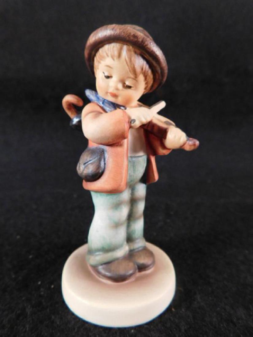 HUMMEL GOEBEL BERTA M. I. FIGURINE LITTLE FIDDLER: Thank you for attending HATMAN AUCTIONS! This auction features early and rare Victorian Glass as well as modern collectible glass in the later lots of this auction. We will be uploading FIVE HUNDRED L