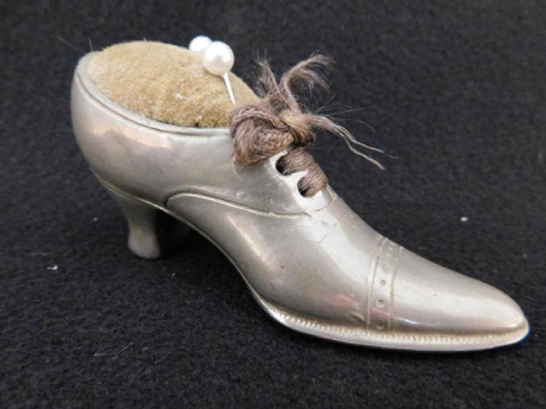 PIN CUSHIONS SHOE SEWING COLLECTIBLE VICTORIAN ERA: Thank you for attending HATMAN AUCTIONS! This auction features early and rare Victorian Glass, Vintage Sewing Notions, Fenton, Hummel, Rock as well as modern collectible glass in the later lots of thi