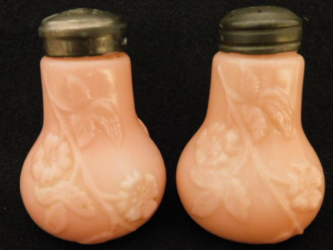 PINK VIKING ROSE SALT AND PEPPER SHAKERS: Thank you for attending HATMAN AUCTIONS! This auction features early and rare Victorian Glass, Vintage Sewing Notions, Fenton, Hummel, Rock as well as modern collectible glass in the later lots of thi