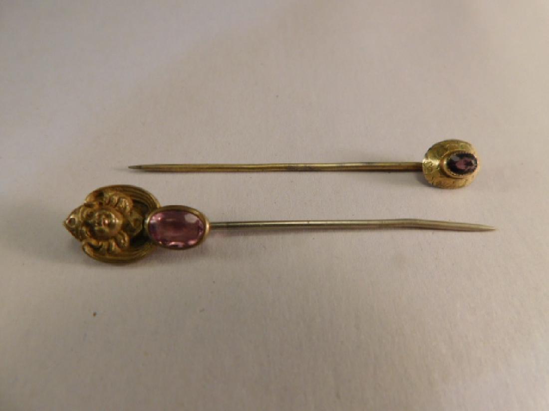 HATPINS VICTORIAN VINTAGE ANTIQUE POSSIBLY GOLD: Thank you for attending HATMAN AUCTIONS! This auction features early and rare Victorian Glass, Vintage Sewing Notions, Fenton, Hummel, Rock as well as modern collectible glass in the later lots of thi