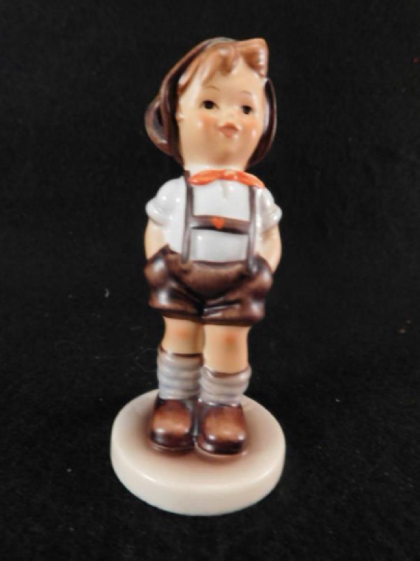 HUMMEL GOEBEL BERTA M.I FIGURINE: Thank you for attending HATMAN AUCTIONS! This auction features early and rare Victorian Glass, Vintage Sewing Notions, Fenton, Hummel, Rock as well as modern collectible glass in the later lots of thi