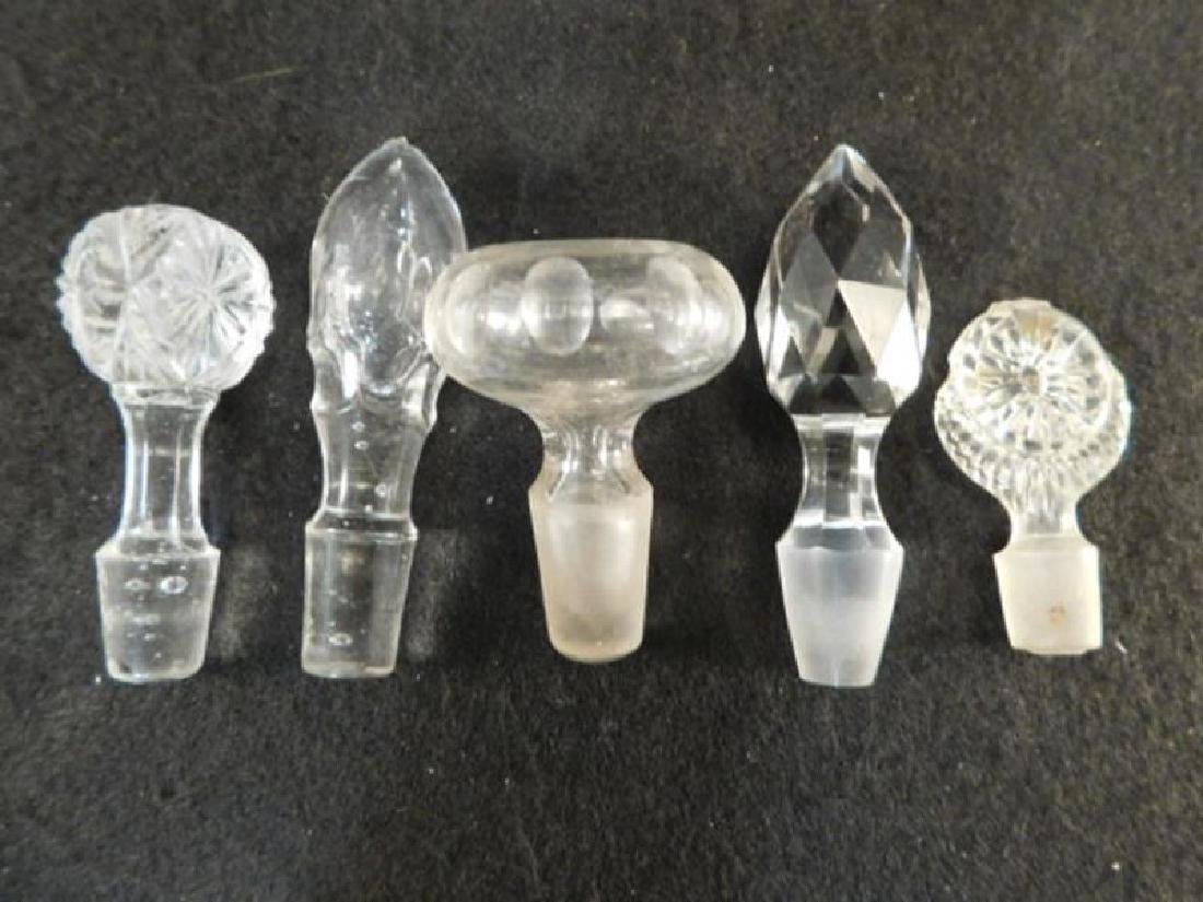 CRUET STOPPERS VICTORIAN EAPG: Thank you for attending HATMAN AUCTIONS! YES, WE SHIP! This is one of a series of auctions where we a very large collection of rare1972's Victorian Glassware, Primitives, Fenton, Hummels, Goebels, Ant