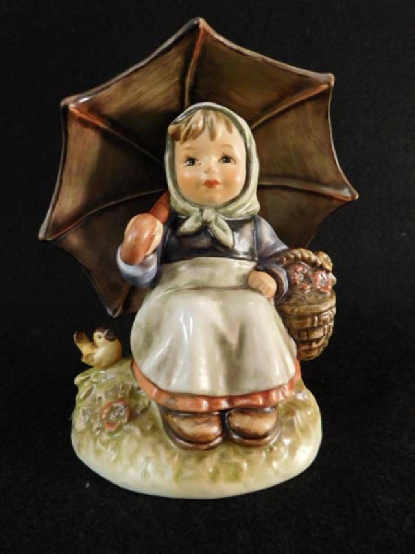 HUMMEL GOEBEL BERTA M.I  FIGURINE (1 of 3)