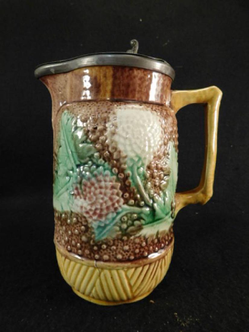 MAJOLICA PITCHER VINTAGE ANTIQUE BROWN (1 of 4)