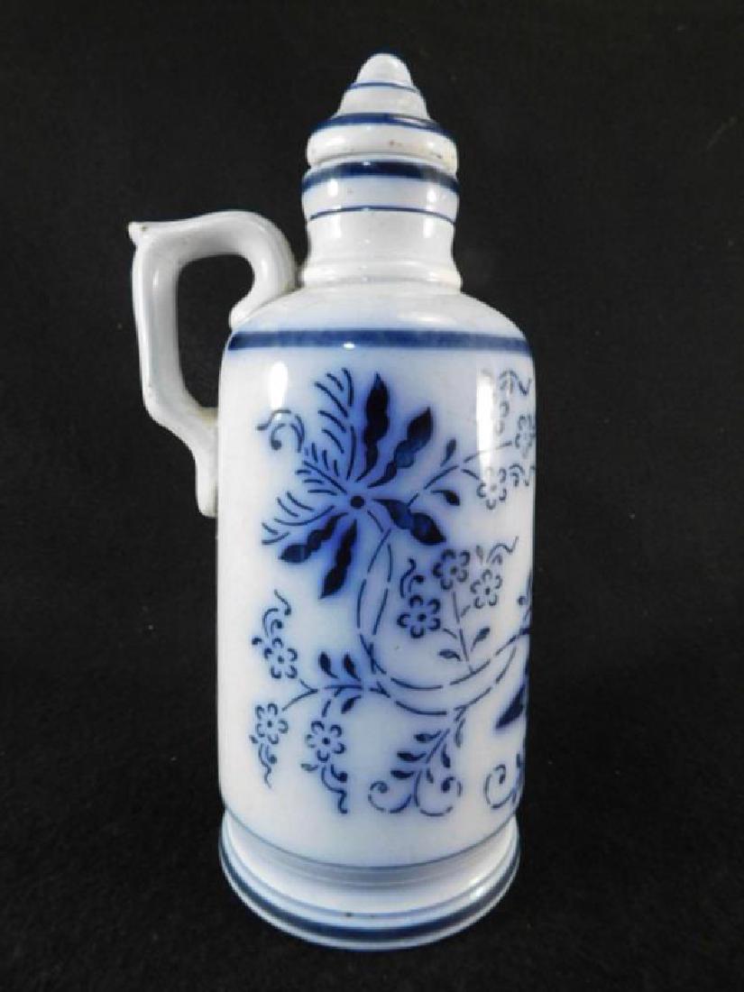SCARCE BLUE ONION OIL DECANTER PORCELAIN (1 of 3)