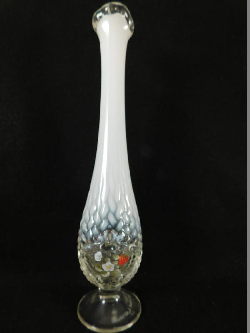 FENTON ART GLASS USA HANPAINTED (YES, WE SHIP!): Thank you for attending HATMAN AUCTIONS! This auctions consists of several lots of antiques, advertising, ephemera, rare rocks, Fenton, Hummel, Disney and other collectibles. Please see photos for mea