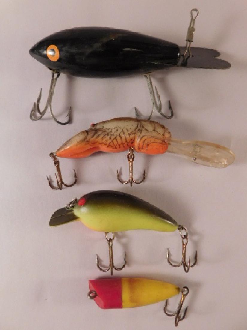 FISHING LURE VINTAGE WOODEN ANTIQUE (YES, WE SHIP!): FISHING LURE VINTAGE WOODEN ANTIQUE (YES, WE SHIP!)