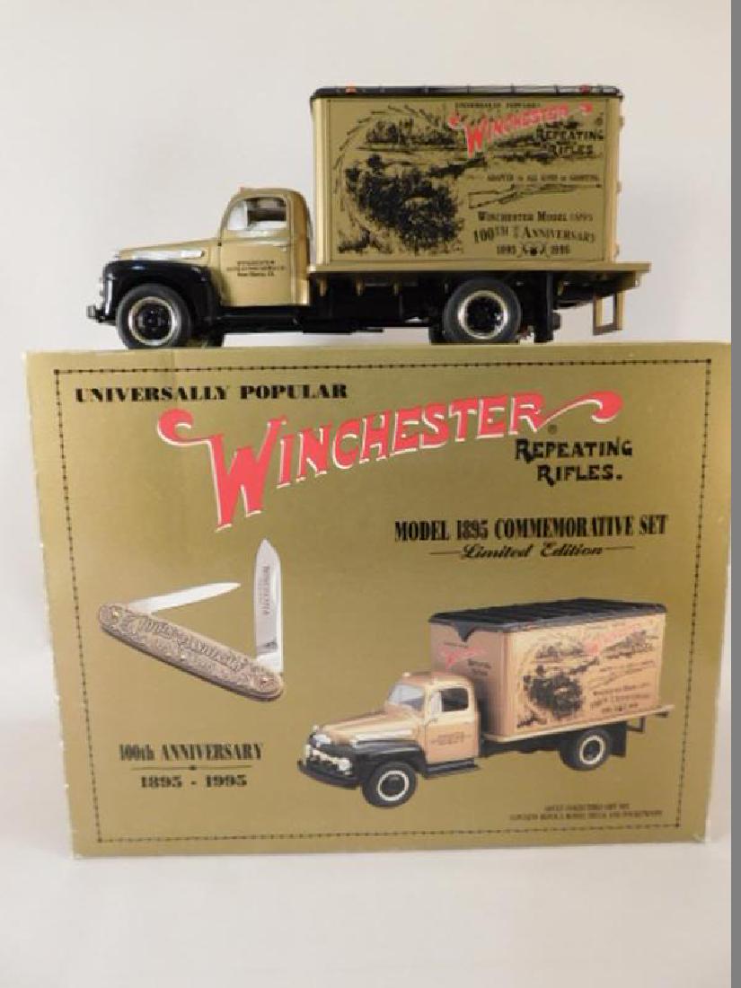 WINCHESTER REPEATING RIFLES MODEL 1895 COMMEMORATIVE (1 of 6)