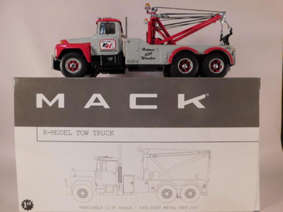 MACK R MODEL TOW TRUCK HOLMES 650 WRECKER ANTIQUES AND: MACK R MODEL TOW TRUCK HOLMES 650 WRECKER ANTIQUES AND COLLECTIBLES (YES, WE SHIP!)