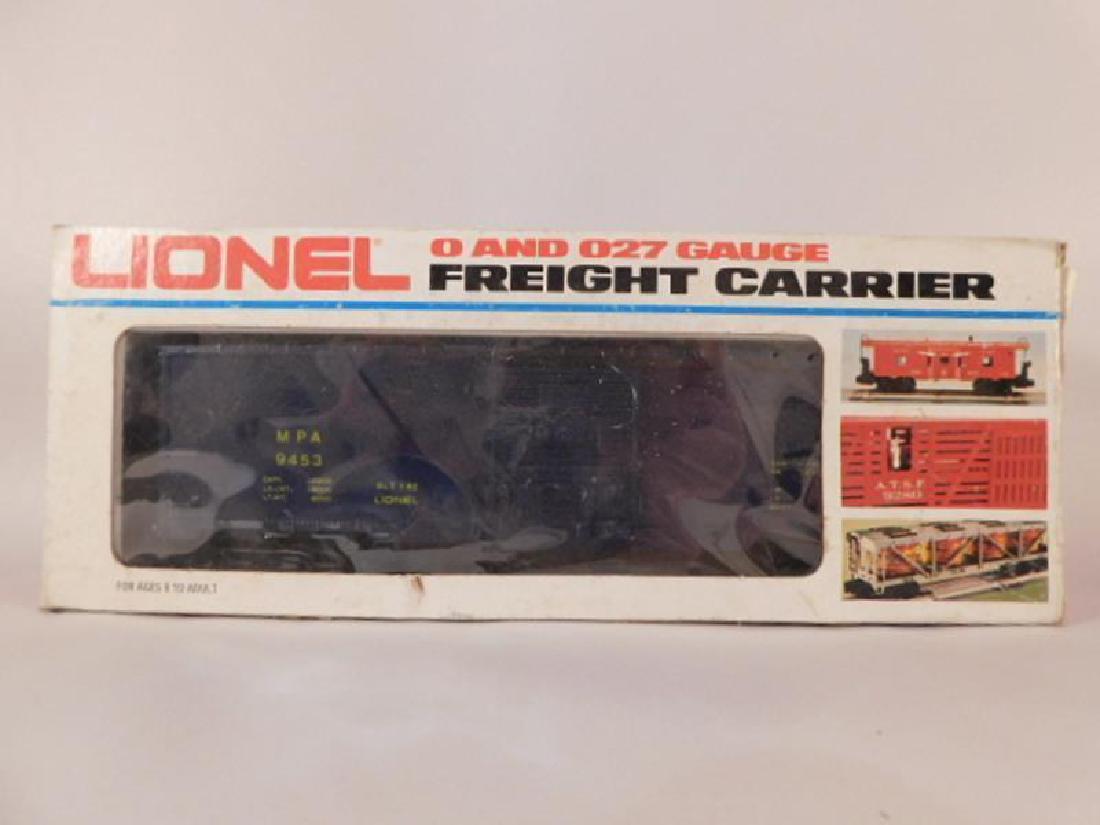 LIONEL TRAIN 0 AND O27 GAUGE FREIGHT CARRIER ANTIQUES: LIONEL TRAIN 0 AND O27 GAUGE FREIGHT CARRIER ANTIQUES AND COLLECTIBLES (YES, WE SHIP!)