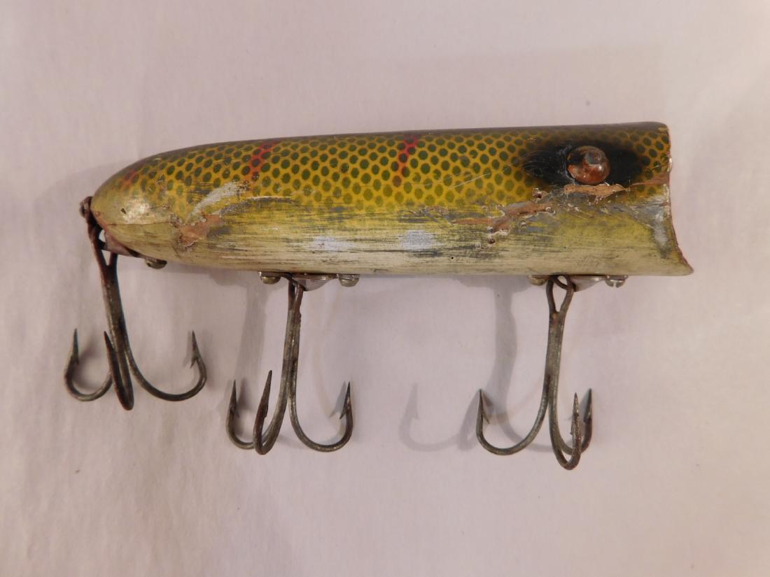 ORIGINAL HEDDON LUCKY 13 FISHING LURE ANTIQUES AND (1 of 3)