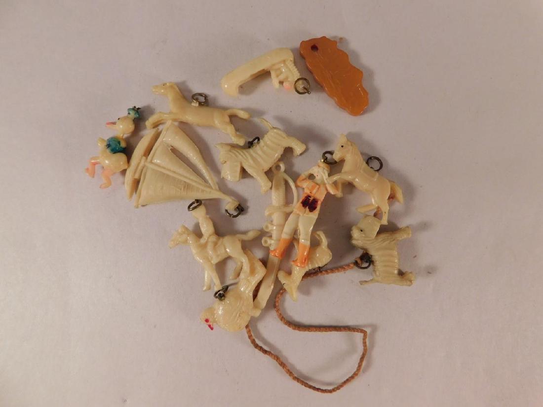 CRACKER JACK MINIATURE PRIZES 1940'S (1 of 2)