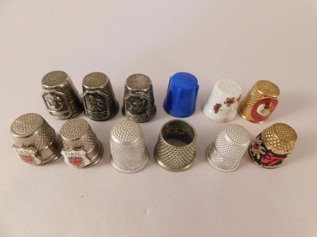 VINTAGE ANTIQUE THIMBLES: VINTAGE ANTIQUE THIMBLES