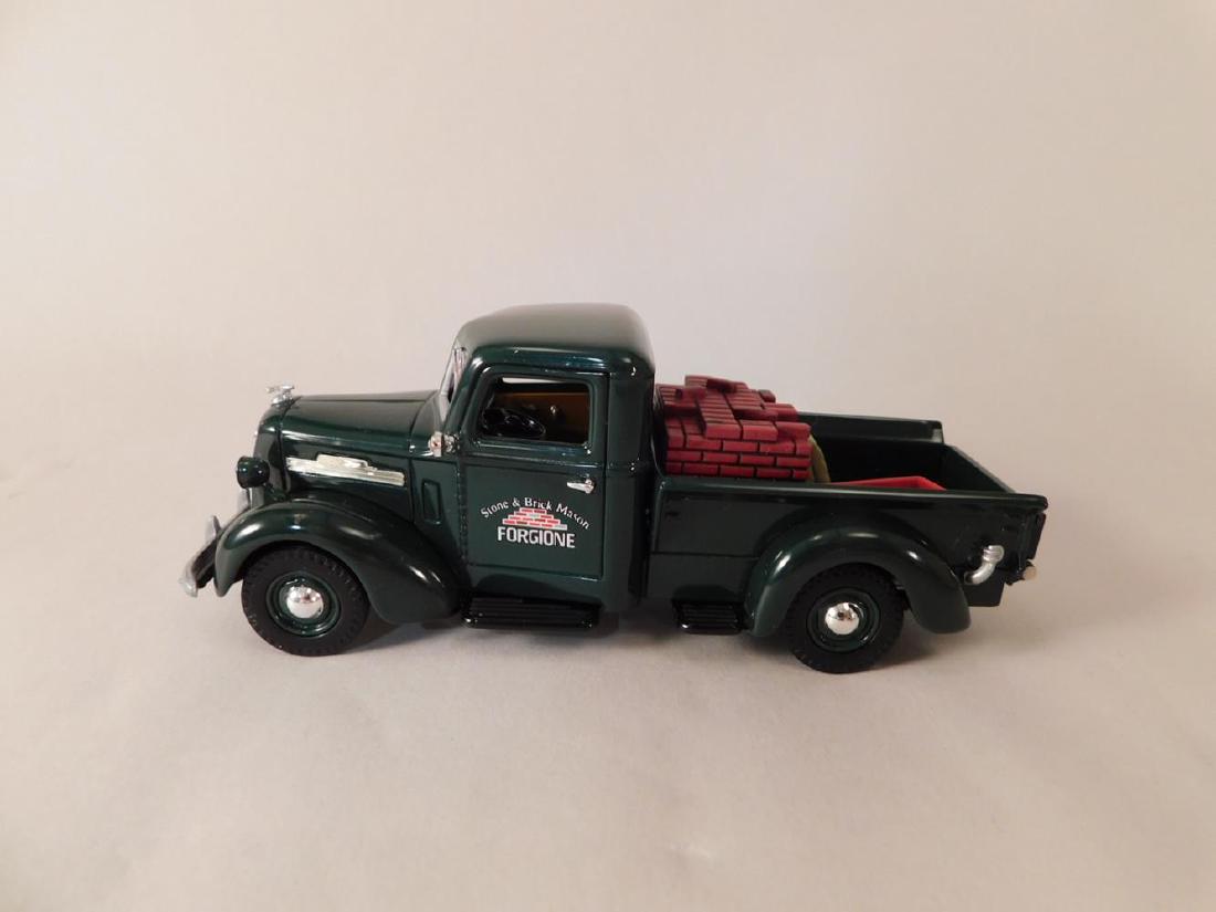 STONE AND BRICK MASON FORGION MATCHBOX COLLECTIBLE DIE: STONE AND BRICK MASON FORGION MATCHBOX COLLECTIBLE DIE CAST TRUCK