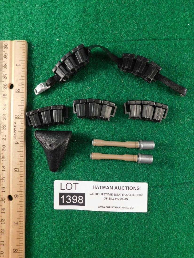HASBRO GERMAN BELT & ACCESSORIES: HASBRO GERMAN BELT & ACCESSORIES