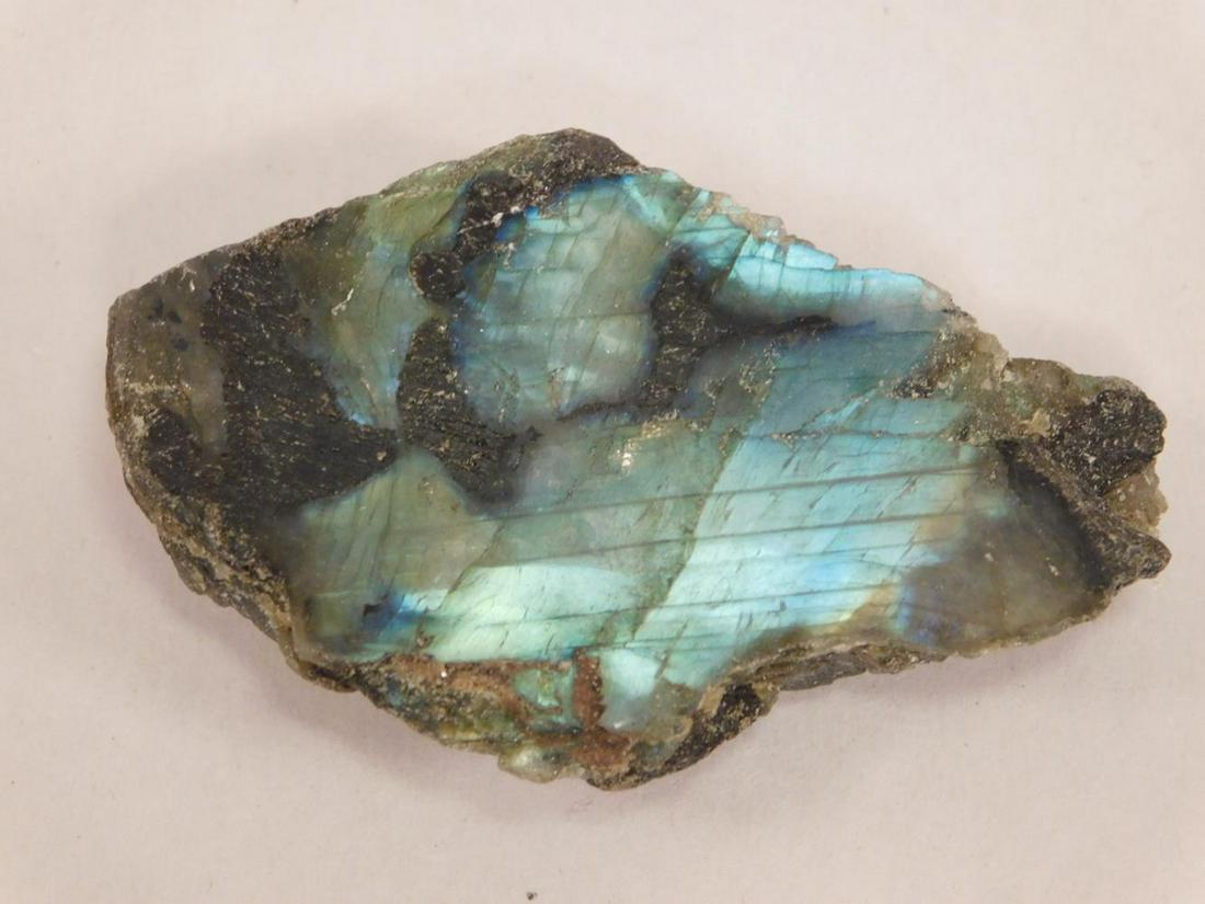 LABRADORITE ROCK STONE LAPIDARY SPECIMEN: LABRADORITE ROCK STONE LAPIDARY SPECIMEN