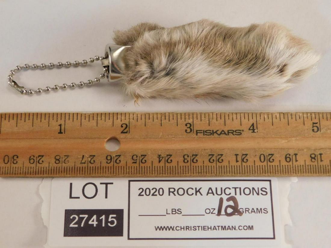 LUCKY RABBIT FOOT KEYCHAIN: LUCKY RABBIT FOOT KEYCHAIN