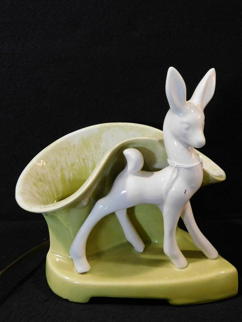 DEER TV LAMP WORKS FIGURINE ANTIQUES AND COLLECTIBLES (1 of 4)