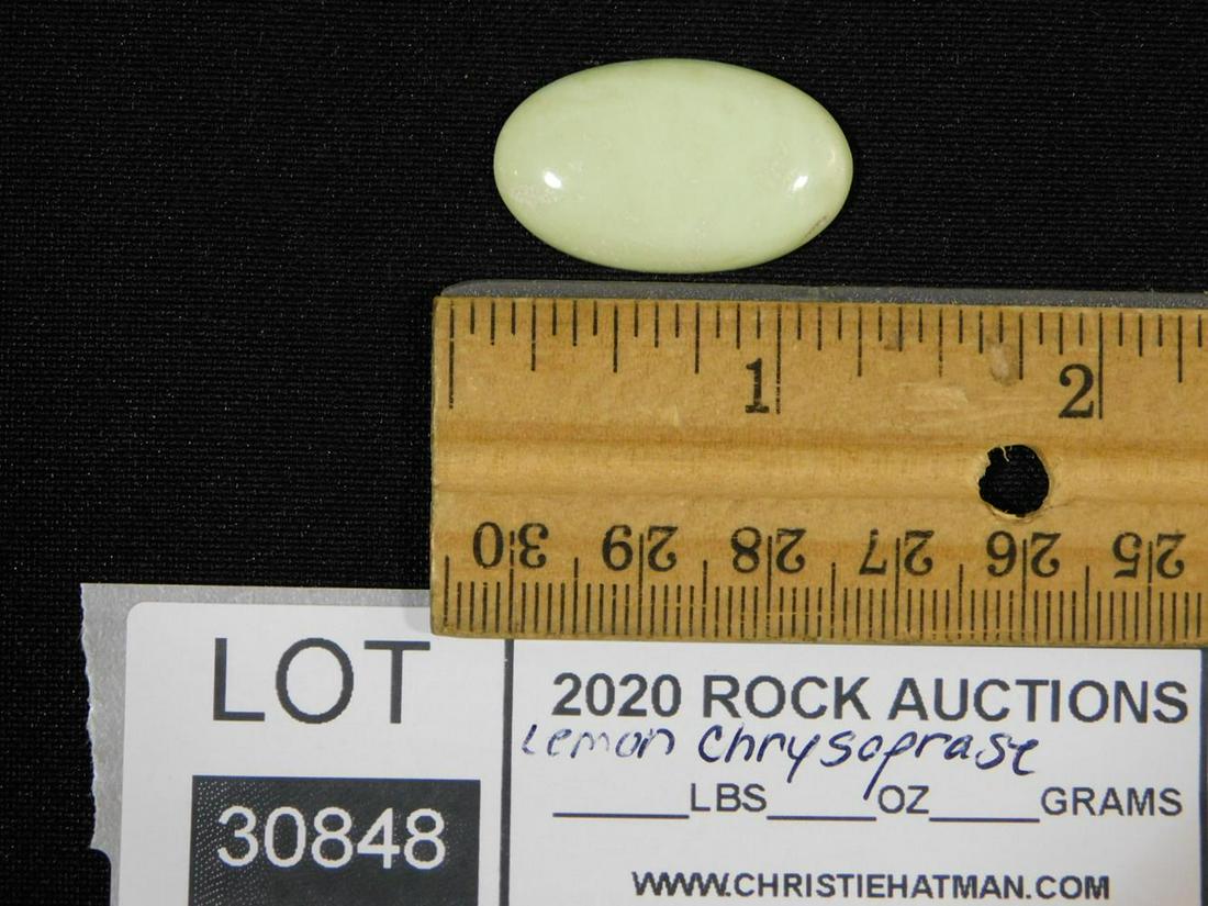 LEMON CHRYSOPRASE CABOCHON ROCK STONE LAPIDARY SPECIMEN: LEMON CHRYSOPRASE CABOCHON ROCK STONE LAPIDARY SPECIMEN