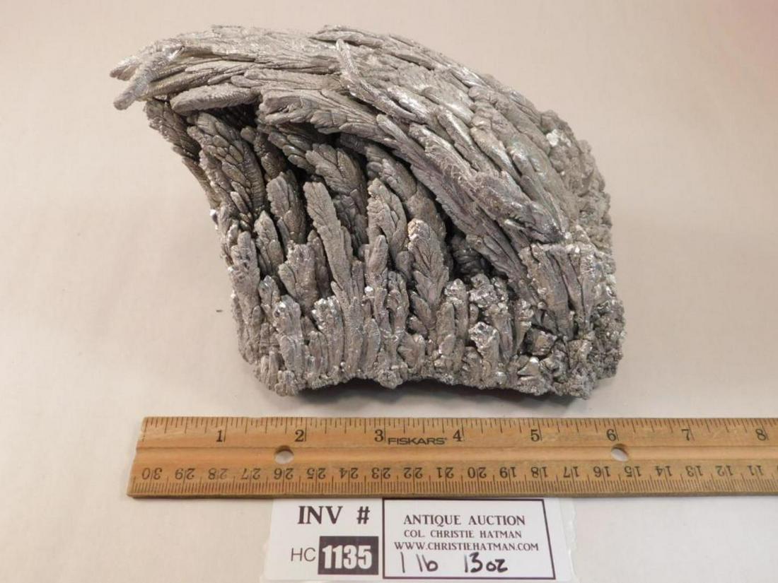 MAGNESIUM    ROCK STONE LAPIDARY SPECIMEN (1 of 2)