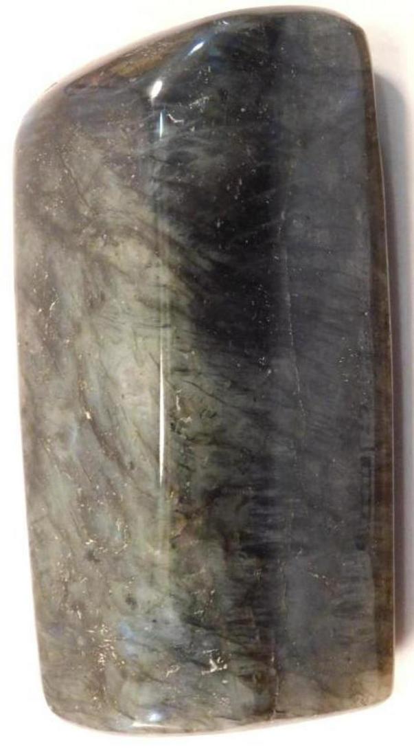 LABRADORITE ROCK STONE LAPIDARY SPECIMEN: HATMAN AUCTIONS hosts DAILY ROCK AUCTIONS, including rough rocks, fossils, gems, jewelry, findings, cabochons, minerals, taxidermy, and rarities. Hatman Auctions is the WORLDWIDE LEADER in ROCK AUCTIO