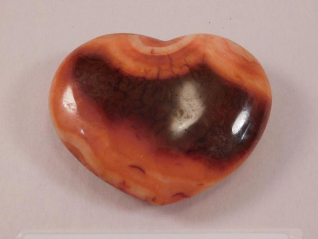 CARNELIAN HEART ROCK STONE LAPIDARY SPECIMEN: CARNELIAN HEART ROCK STONE LAPIDARY SPECIMEN
