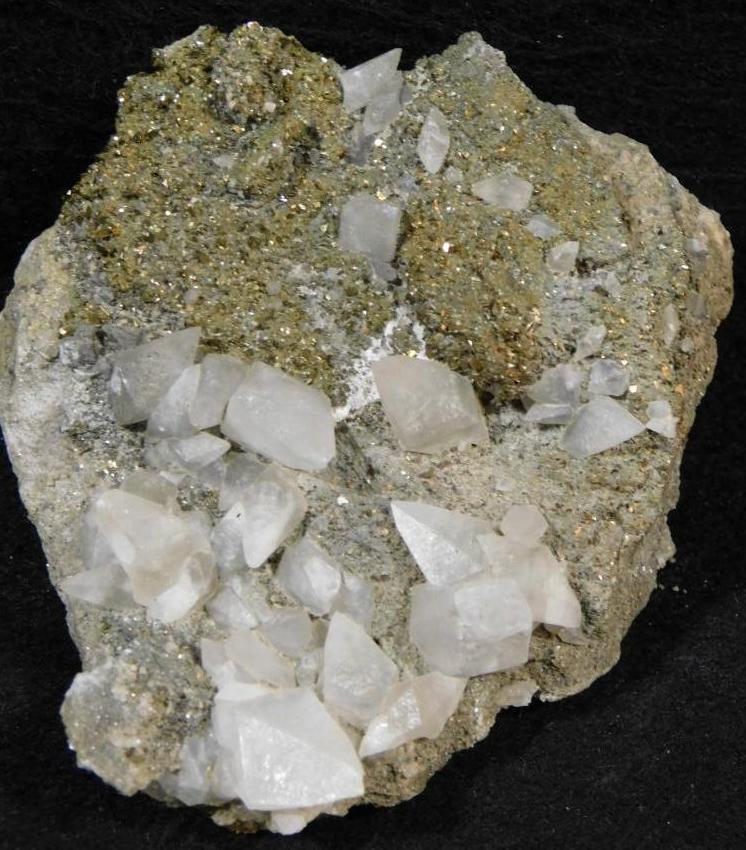 PYRITE MARCASITE BARITE CHALCOPYRITE CALCITE LA FARGE: Thank you for attending HATMAN AUCTIONS! Please see photos for measurements and descriptions. If you purchase lots of heavy items, we can hold them for you until you can pick them up. *We are an aucti