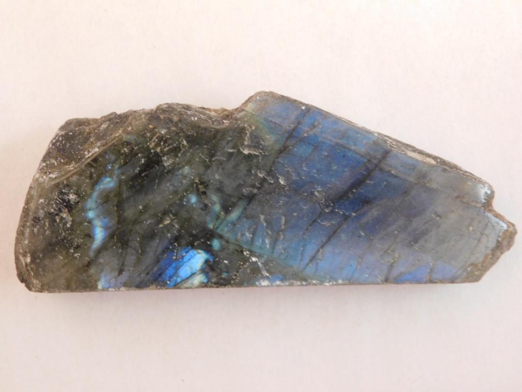 LABRADORITE ROCK STONE LAPIDARAY SPECIMEN: Thank you for attending HATMAN AUCTIONS! Please see photos for measurements and descriptions. If you purchase lots of heavy items, we can hold them for you until you can pick them up. *We are an aucti