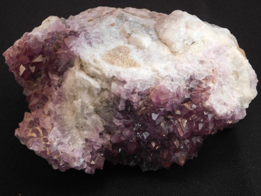 CANADIAN AMETHYST HEMATITE TIPS ROCK STONE LAPIDARY: Thank you for attending HATMAN AUCTIONS! Please see photos for measurements and descriptions. If you purchase lots of heavy items, we can hold them for you until you can pick them up. *We are an aucti