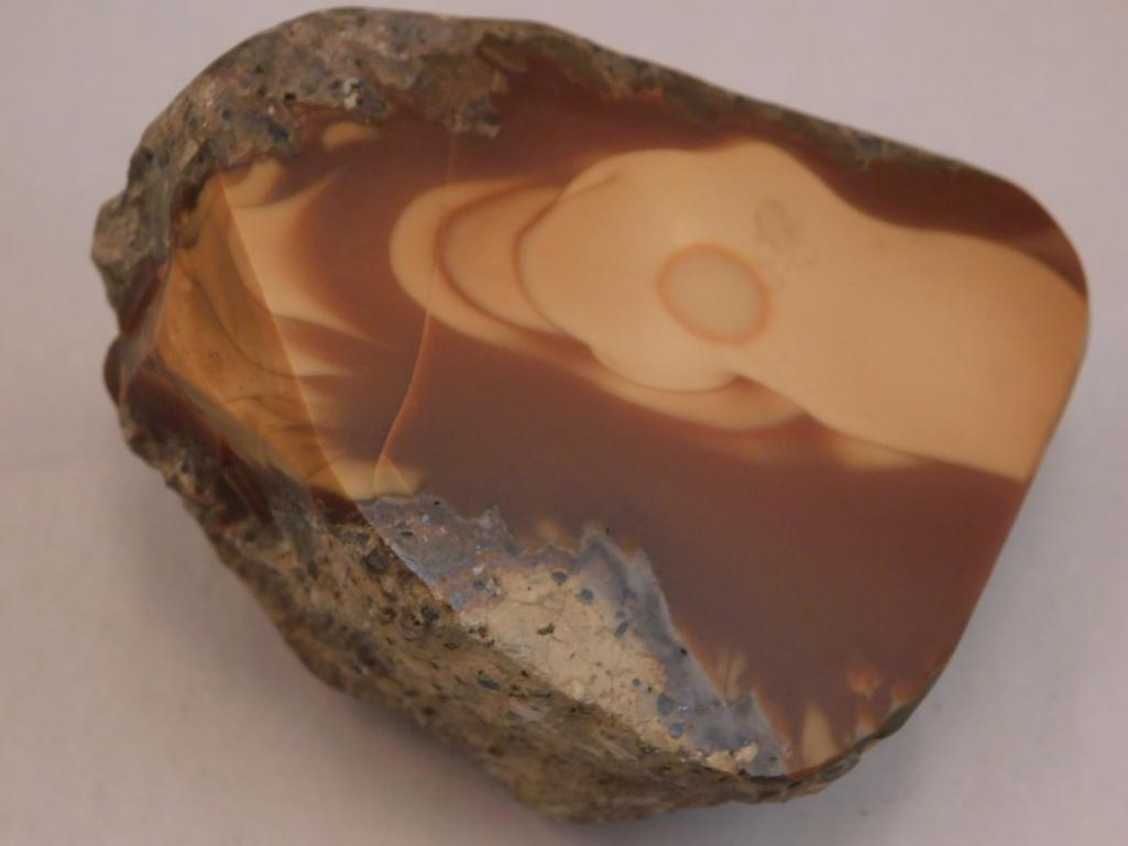 BRUNEAU JASPER ROCK STONE LAPIDARY SPECIMEN: Thank you for attending HATMAN AUCTIONS! Please see photos for measurements and descriptions. If you purchase lots of heavy items, we can hold them for you until you can pick them up. *We are an aucti