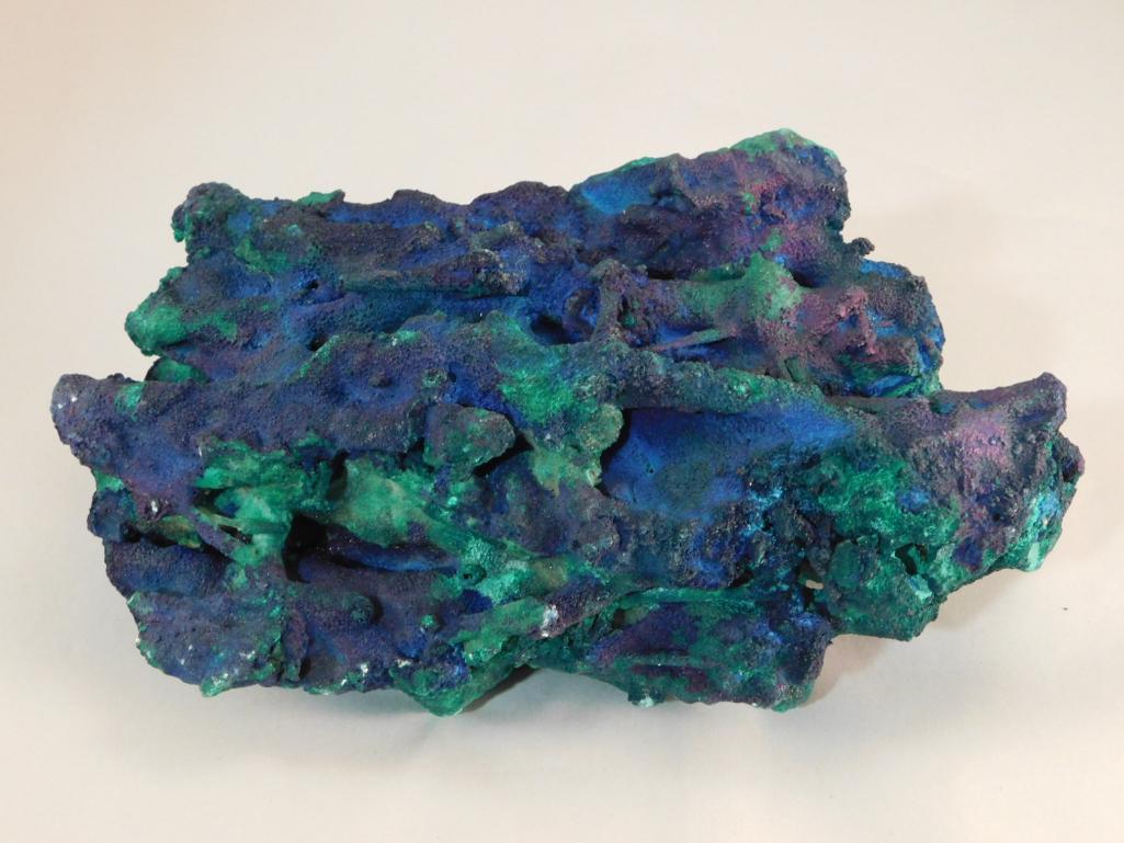 MALACHITE AZURITE STALAGTITE ROCK STONE LAPIDARY: Thank you for attending HATMAN AUCTIONS! Please see photos for measurements and descriptions. If you purchase lots of heavy items, we can hold them for you until you can pick them up. *We are an aucti