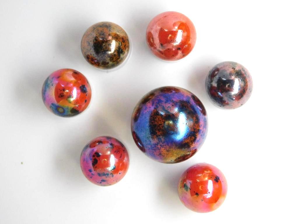 CARNIVAL MARBLE VINTAGE ANTIQUE COLLECTION MARBLES: Thank you for attending HATMAN AUCTIONS! MARBLE TYPES INCLUDE AGGIE, JABO, CONTEMPORARY, ONION SKIN, GERMAN, SULPHIDE, CATS-EYE, MULTI-VEIN, BANANA, BENNINGTON, CLAY, GLASS, FROSTED, ORIENTAL, SWIRL,