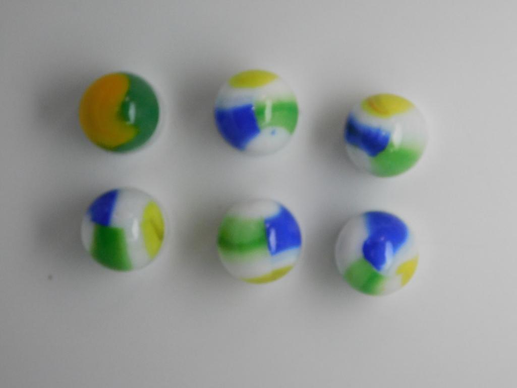 PATCH MARBLE VINTAGE ANTIQUE COLLECTION MARBLES: Thank you for attending HATMAN AUCTIONS! MARBLE TYPES INCLUDE AGGIE, JABO, CONTEMPORARY, ONION SKIN, GERMAN, SULPHIDE, CATS-EYE, MULTI-VEIN, BANANA, BENNINGTON, CLAY, GLASS, FROSTED, ORIENTAL, SWIRL,