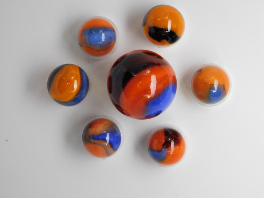 PATCH MARBLE VINTAGE ANTIQUE COLLECTION MARBLES: Thank you for attending HATMAN AUCTIONS! MARBLE TYPES INCLUDE AGGIE, JABO, CONTEMPORARY, ONION SKIN, GERMAN, SULPHIDE, CATS-EYE, MULTI-VEIN, BANANA, BENNINGTON, CLAY, GLASS, FROSTED, ORIENTAL, SWIRL,