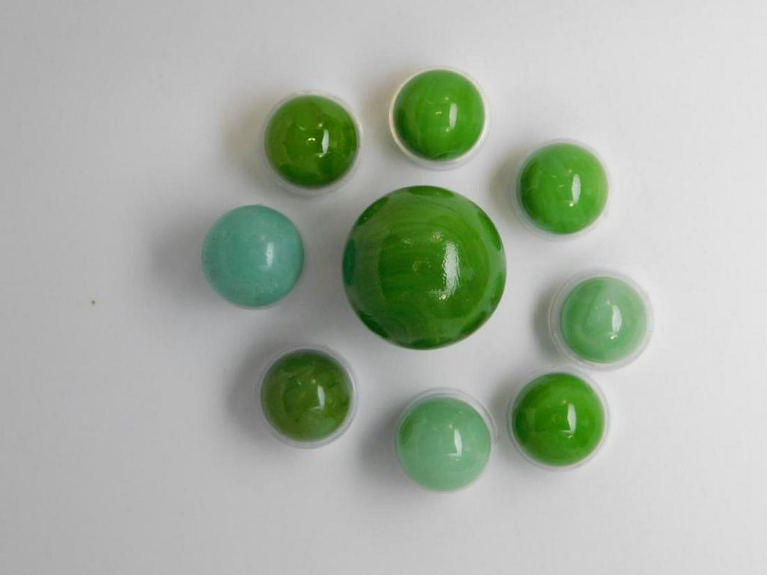 MARBLE VINTAGE ANTIQUE COLLECTION MARBLES: Thank you for attending HATMAN AUCTIONS! MARBLE TYPES INCLUDE AGGIE, JABO, CONTEMPORARY, ONION SKIN, GERMAN, SULPHIDE, CATS-EYE, MULTI-VEIN, BANANA, BENNINGTON, CLAY, GLASS, FROSTED, ORIENTAL, SWIRL,