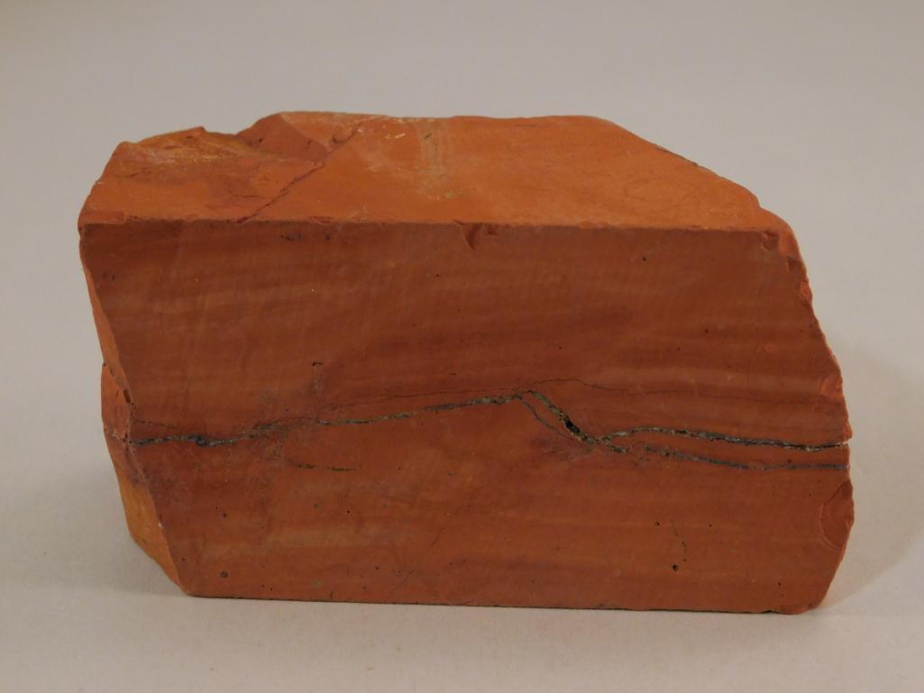 RED JASPER ROCK STONE LAPIDARY SPECIMEN: RED JASPER ROCK STONE LAPIDARY SPECIMEN