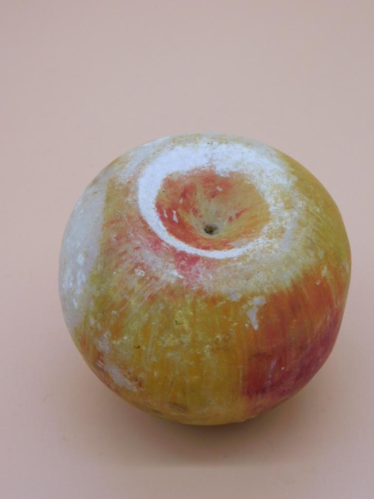 ITALIAN ALABASTER STONE APPLE FRUIT MARBLE EARLY (1 of 2)