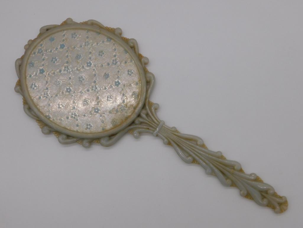 VINTAGE HAND MIRROR ANTIQUE: Thank you for attending HATMAN AUCTIONS! This auctions consists of antiques, art, glassware, pottery, artifacts, rocks, minerals, gems , fossils and jewelry lots. Please see photos for measurements an