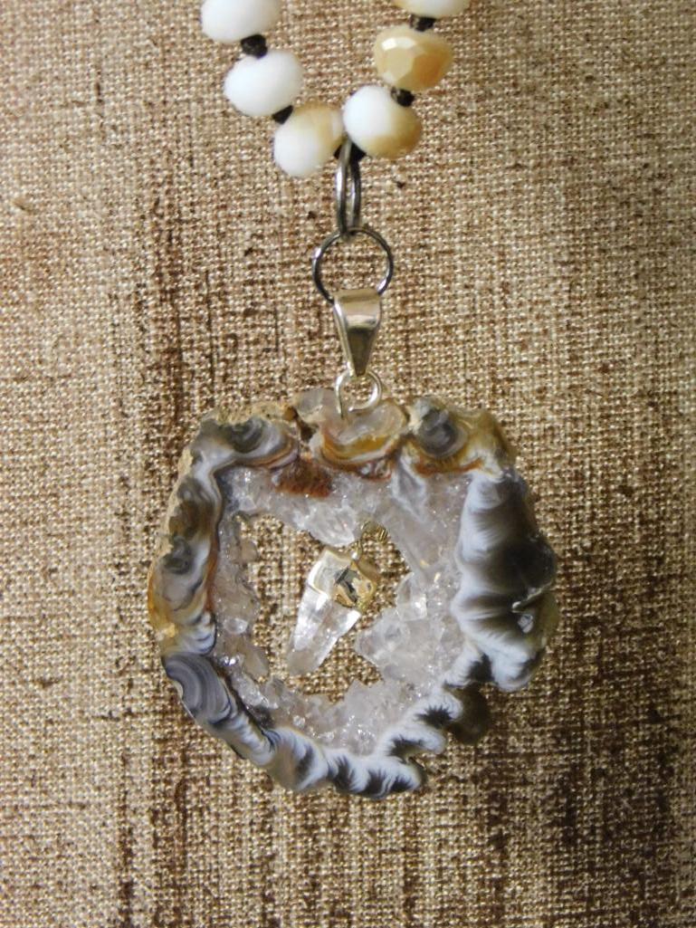 GEODE SLICE PENDANT ON SPARKLE BEAD NECKLACE (1 of 3)